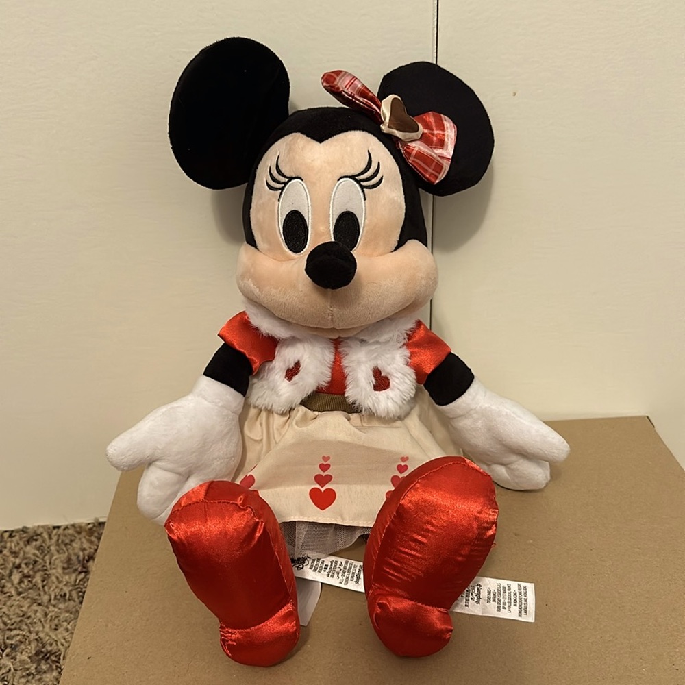 Minnie Mouse Stuffy